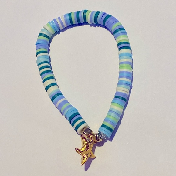 Hand Crafted Bracelet Starfish Charm - Picture 2 of 4